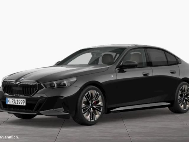 BMW 520 520d M-Sport Sedan xDrive