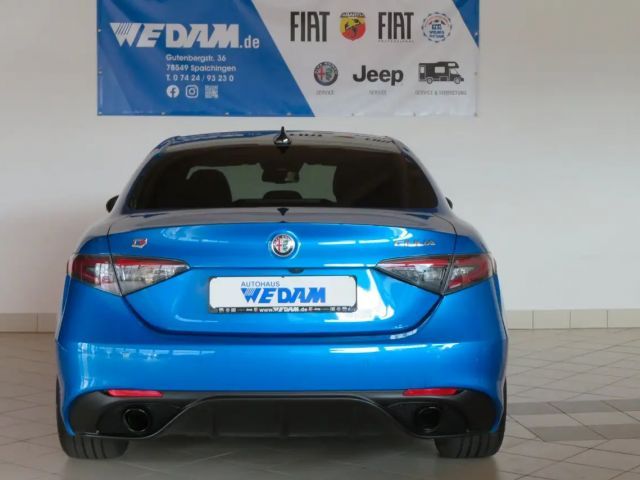 Alfa Romeo Giulia Q4