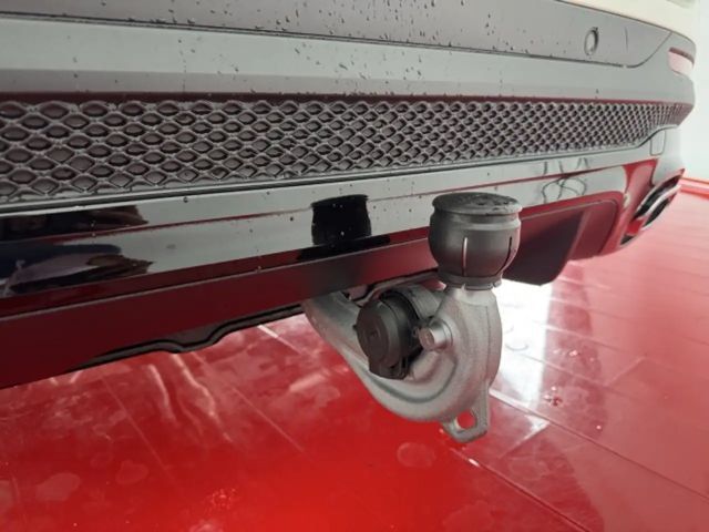 Mercedes-Benz GLB 220 4MATIC AMG Line