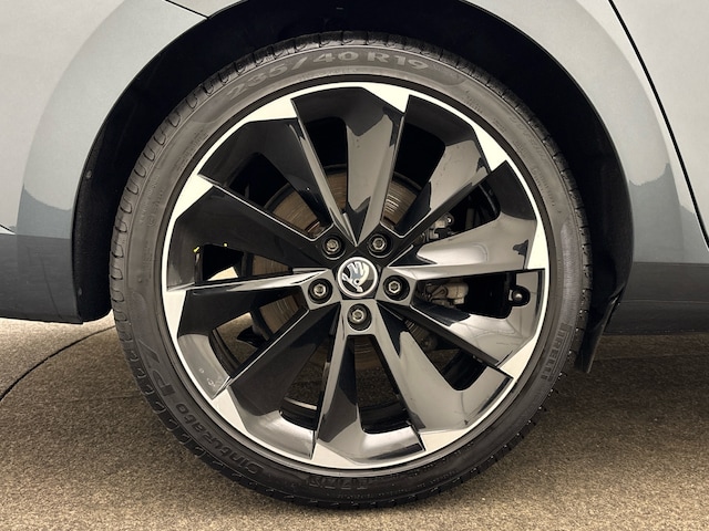 Skoda Superb 1.5 TSI Combi Sportline