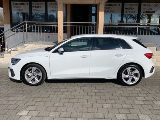 Audi A3 30 TFSI S-Line S-Tronic Sedan