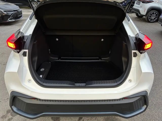 Toyota C-HR Active Hybride