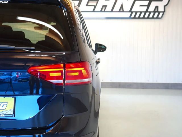 Volkswagen Touran 1.5 TSI DSG