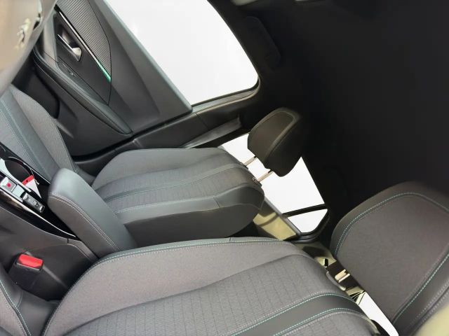 Peugeot E-2008 Allure Pack