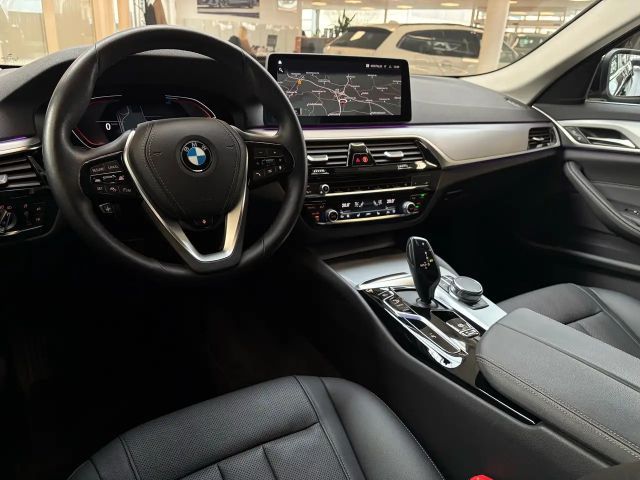 BMW 520 520d Sedan