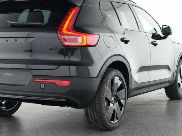 Volvo XC40 Plus