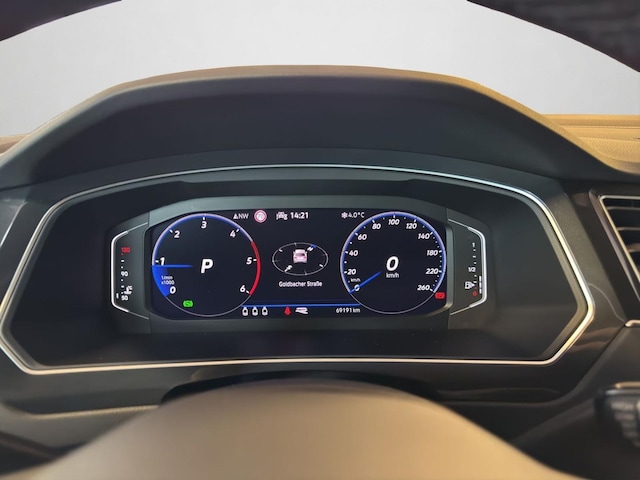 Volkswagen Tiguan 2.0 TDI DSG R-Line