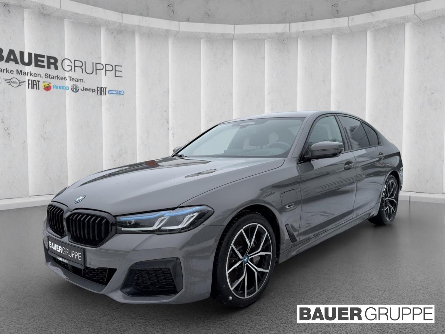 BMW 545 545e M-Sport Sedan xDrive