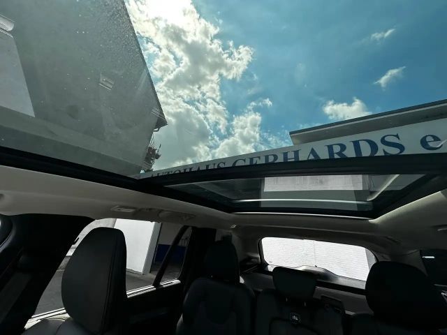 Volvo XC90 AWD Plus T8