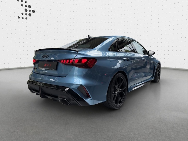 Audi RS3 Quattro S-Tronic Sedan