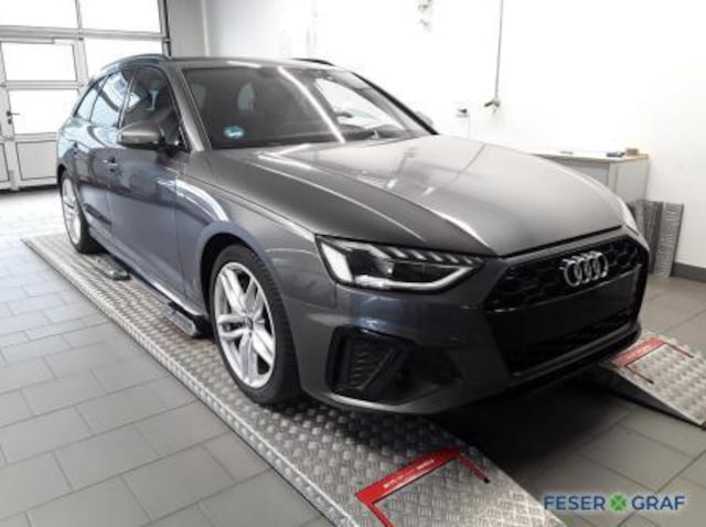 Audi A4 45 TFSI Avant Quattro S-Line S-Tronic