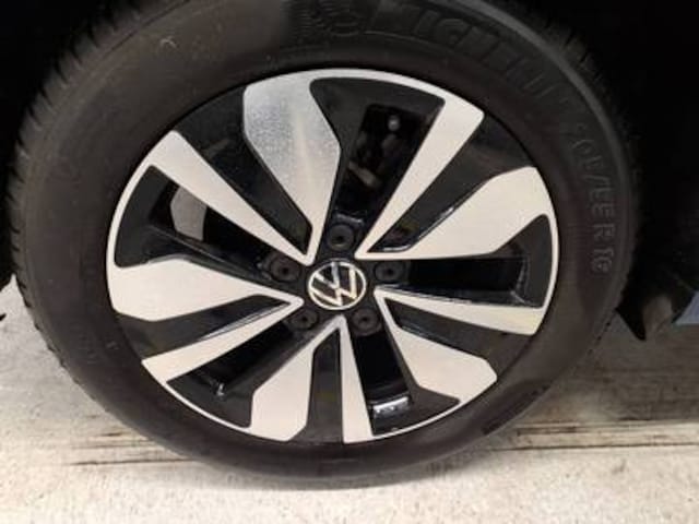 Volkswagen Golf 1.5 TSI