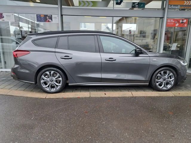 Ford Focus ST Line