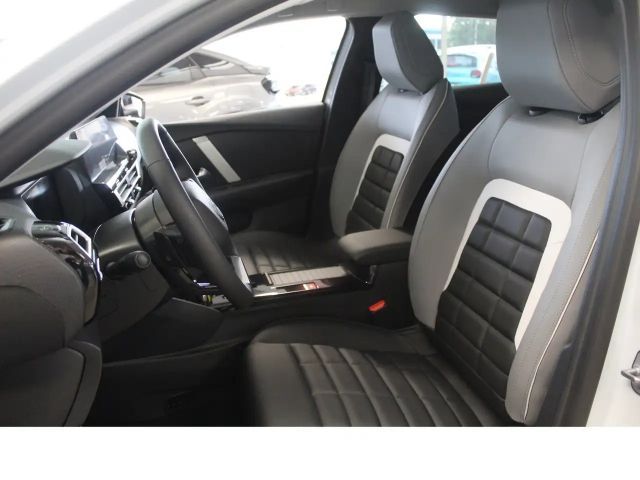 Citroën C4 Hybrid Max