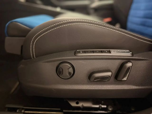 Volkswagen Passat Elegance Elegance