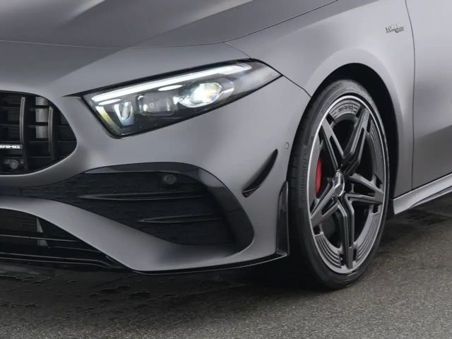 Mercedes-Benz A 35 AMG 4MATIC AMG Line