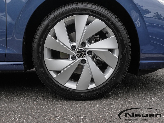 Volkswagen Golf 1.5 TSI Variant