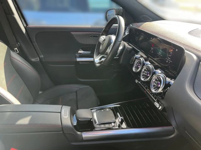 Mercedes-Benz EQA 300 4MATIC AMG Line