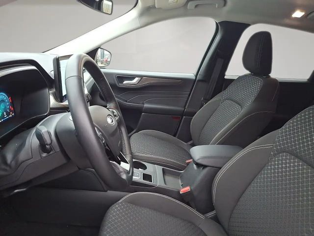 Ford Kuga Hybrid Titanium