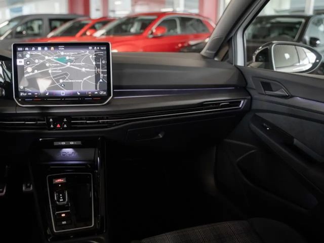 Volkswagen Golf DSG GTI Golf VIII Style