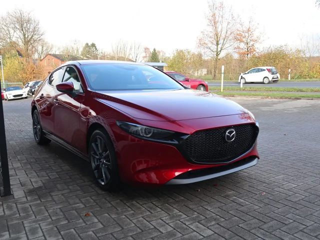 Mazda 3 Exclusive-line SkyActiv