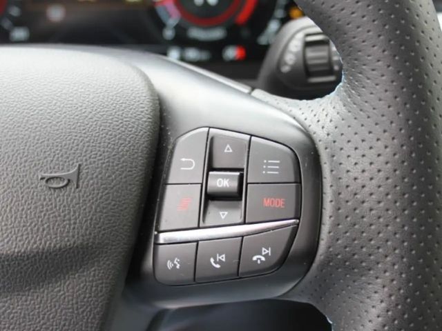 Ford Focus EcoBoost ST Line