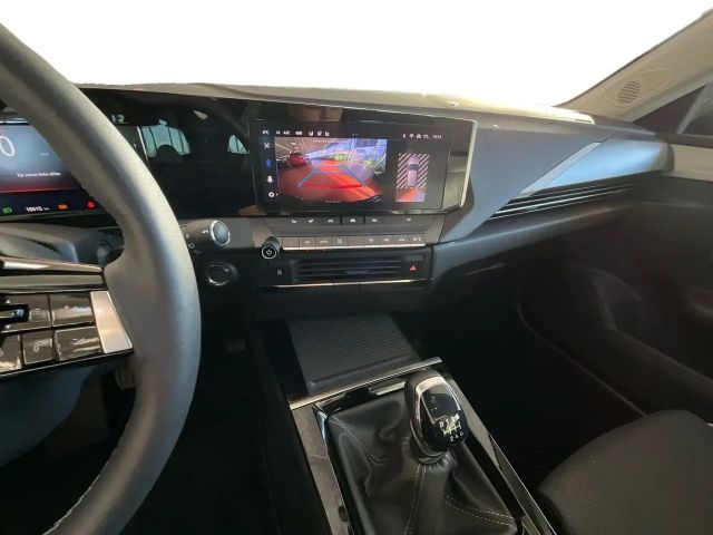 Opel Astra 1.2 Turbo Enjoy Turbo