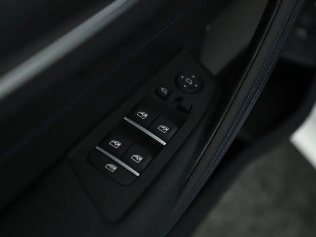 BMW 530 530e M-Sport Touring xDrive