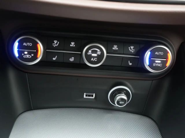 Alfa Romeo Stelvio Q4 Veloce