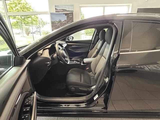 Mazda 3 Homura SkyActiv e-Skyactiv