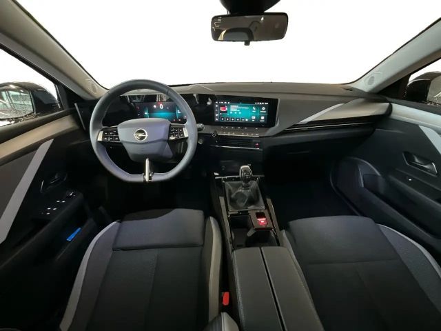 Opel Astra 1.2 Turbo Edition Turbo