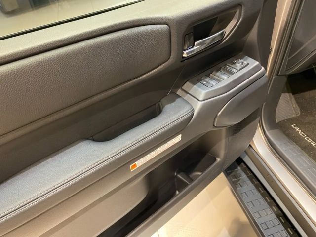 Toyota Land Cruiser Executive Hybride