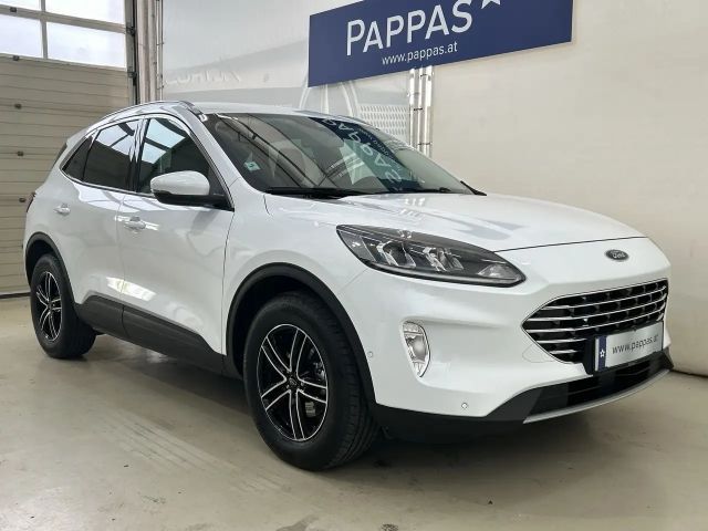 Ford Kuga Hybrid Titanium