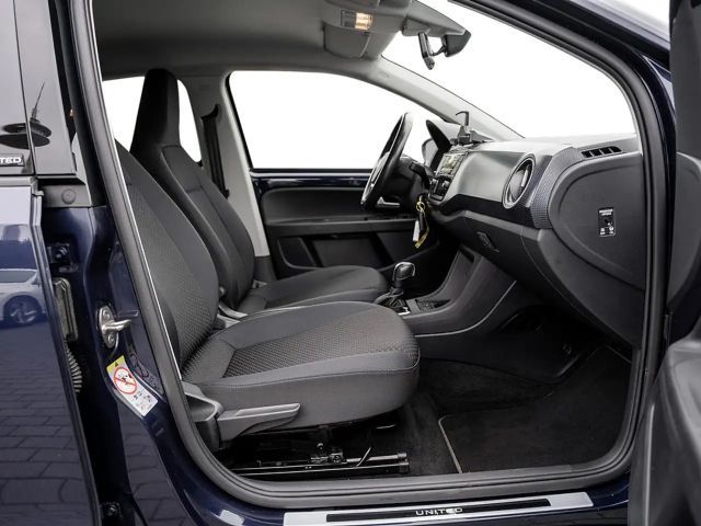 Volkswagen e-up! United KLIMA SHZ DAB+ USB BLUETOOTH