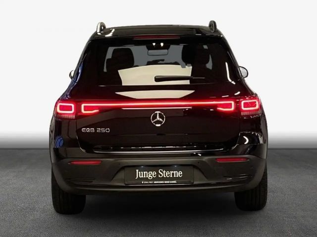 Mercedes-Benz EQB 250