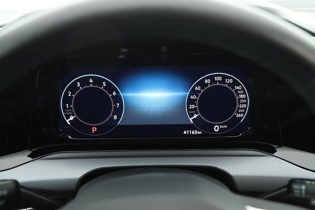 Volkswagen Golf 1.5 eTSI DSG Golf VIII