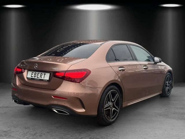 Mercedes-Benz A 250 4MATIC AMG Line