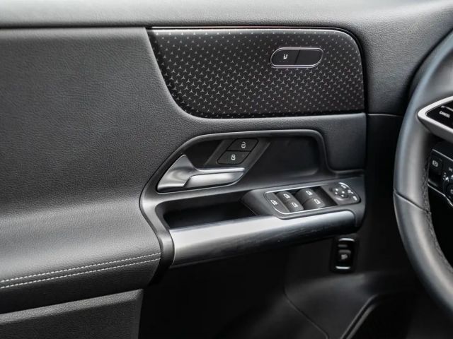 Mercedes-Benz B 180 Progressive