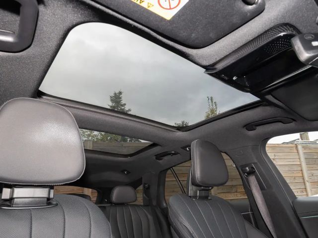 Mercedes-Benz E 300 E 300 e Estate