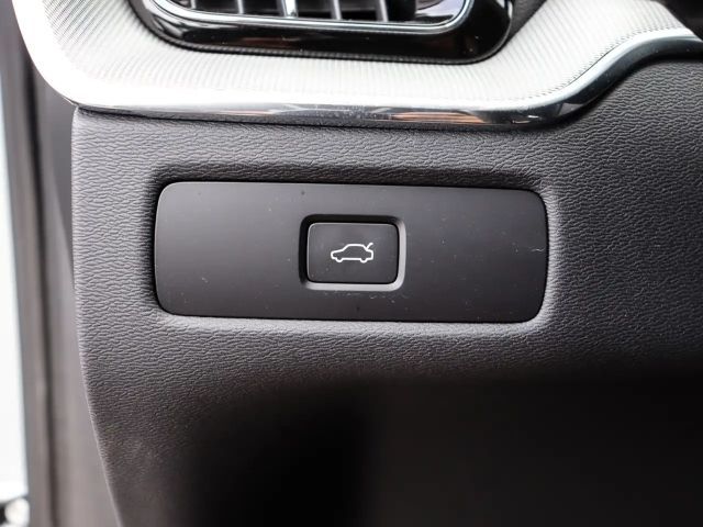 Volvo XC60 Dark Plus