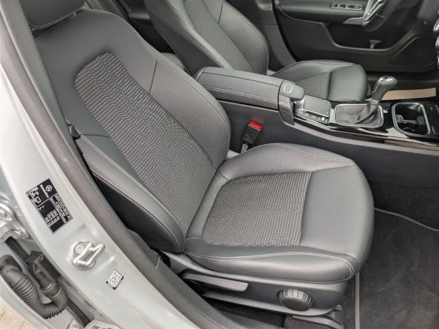 Mercedes-Benz A 180 Progressive