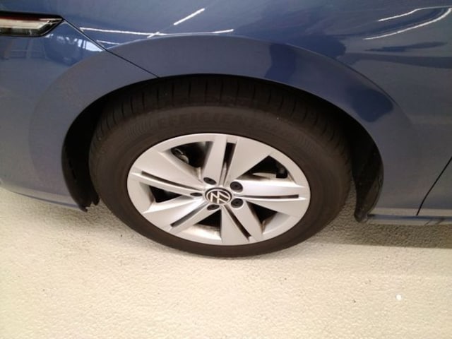 Volkswagen Golf Life Variant