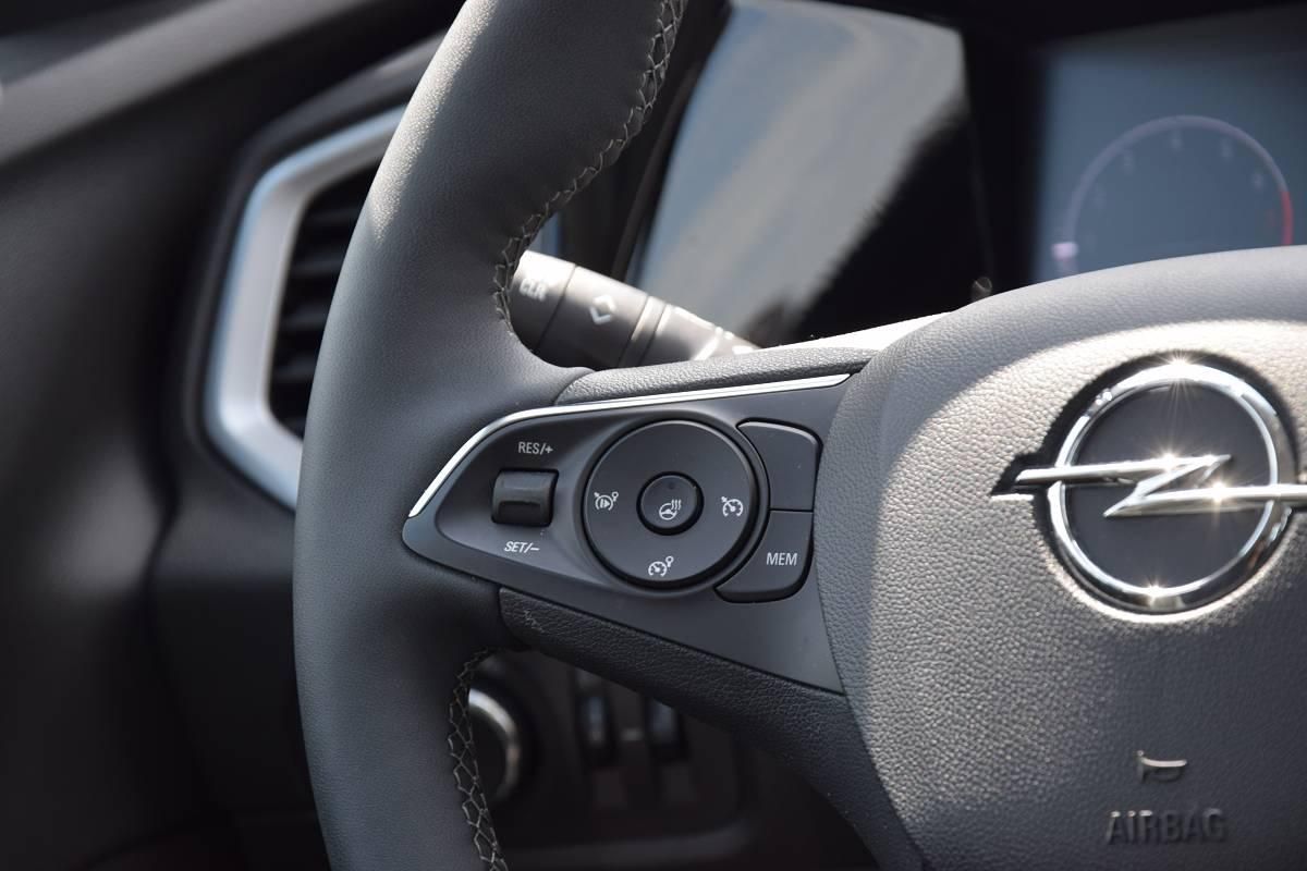 Opel Grandland 1.2 Turbo Turbo