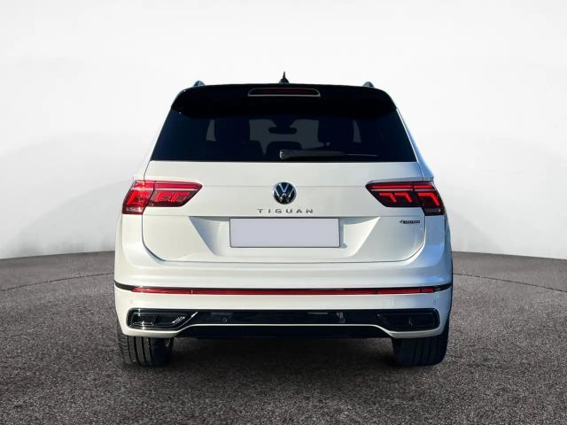 Volkswagen Tiguan DSG IQ.Drive R-Line