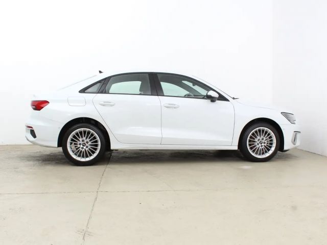 Audi A3 30 TFSI Sedan