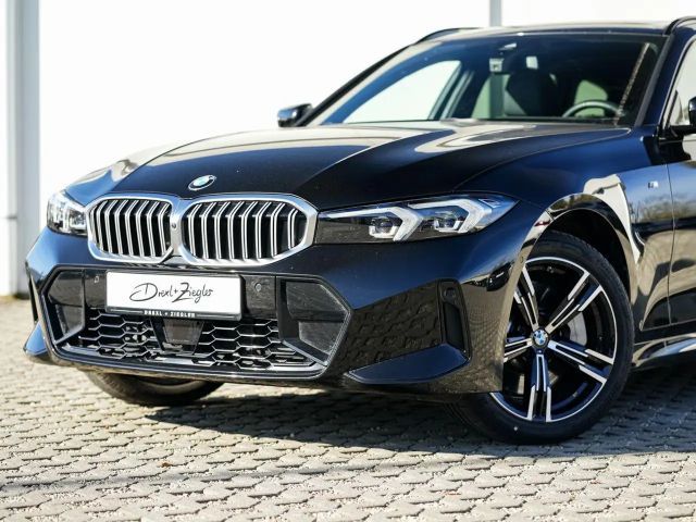 BMW 330 330i M-Sport Touring xDrive