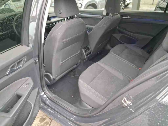 Volkswagen Golf 2.0 TDI DSG Golf VIII Variant