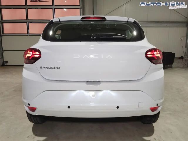 Dacia Sandero Essential TCe 90