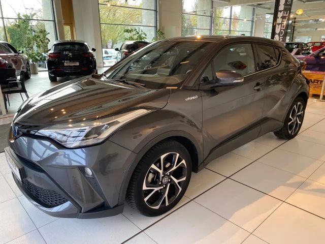 Toyota C-HR Hybride Team D