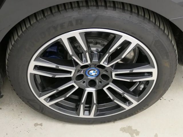 BMW i5 M60 Touring xDrive